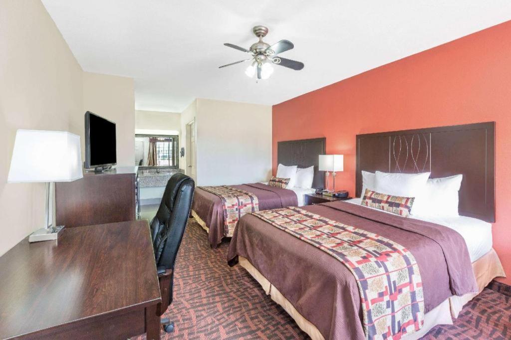 Days Inn By Wyndham Rayville Exterior foto